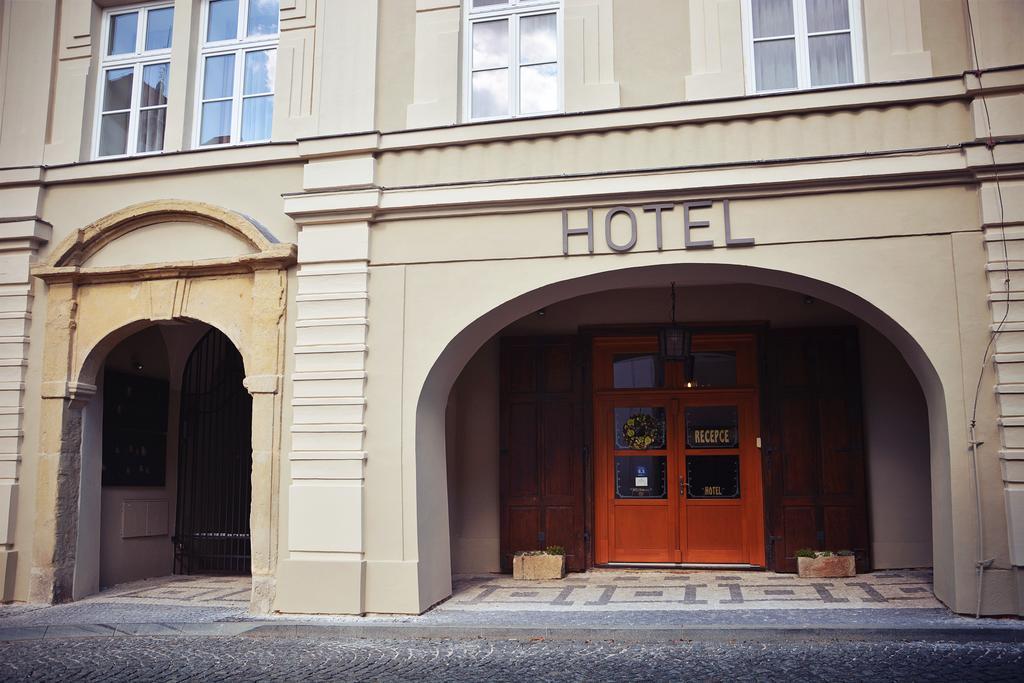 Hotel U Hradu Mladá Boleslav Екстериор снимка